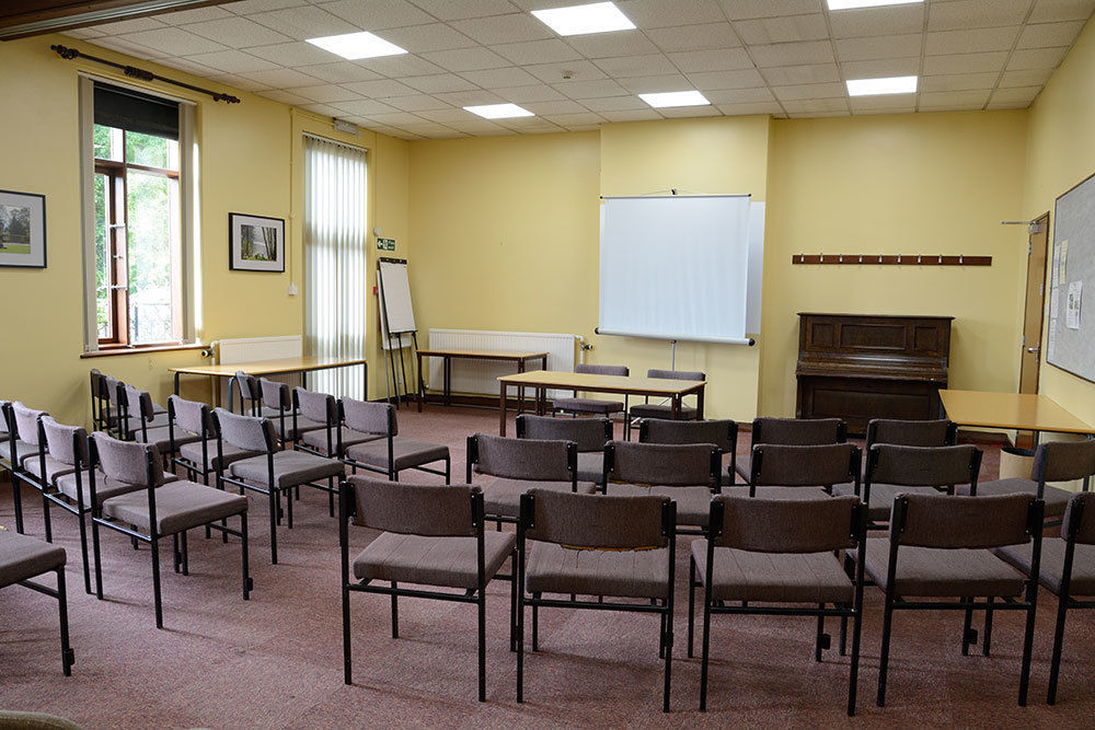 Ludlow Mascall Centre Extérieur photo